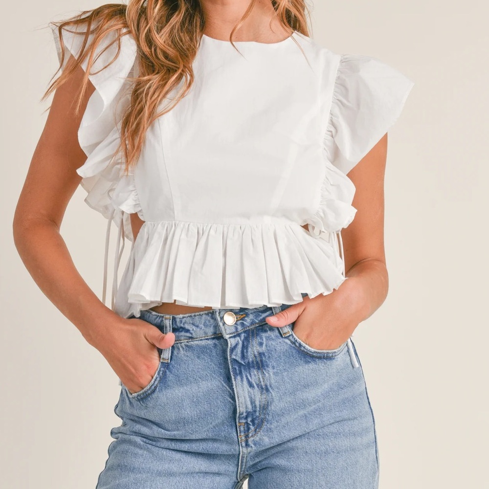 MABLE JOYCE LACE UP DETAIL TOP✨ - Picture 4 of 5